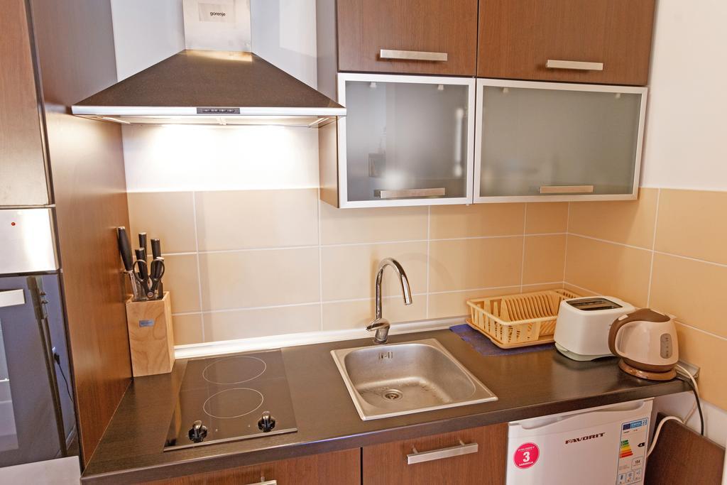 Linden Flower Apartment Subotica Buitenkant foto