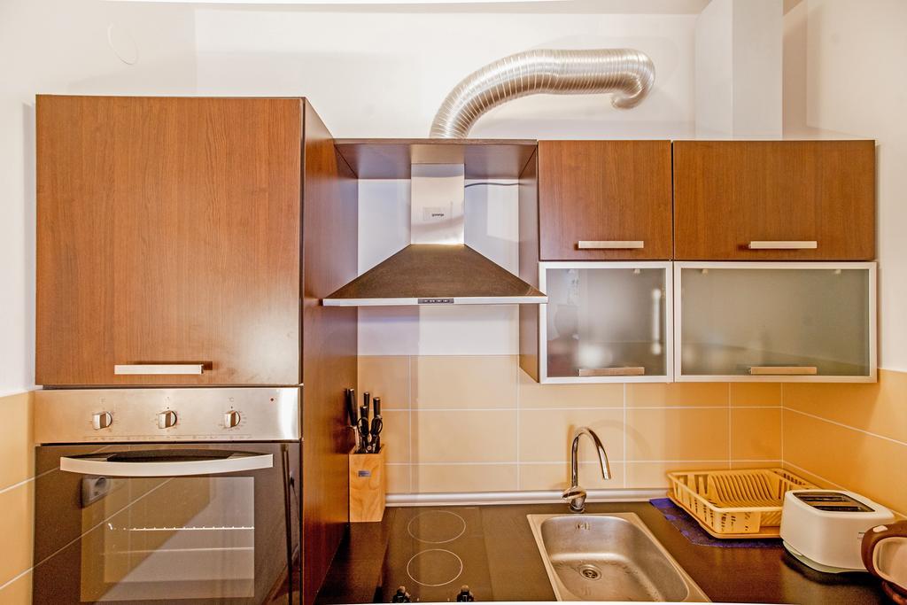 Linden Flower Apartment Subotica Buitenkant foto